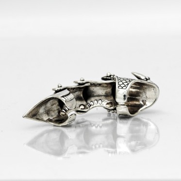 Inel scut gheare dragon Argint