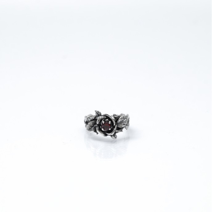 Inel ramura de trandafir rosu Argint