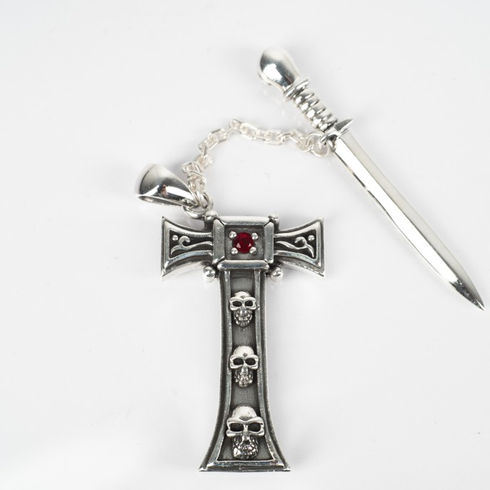 Pandantiv cruce gotica sabie Argint