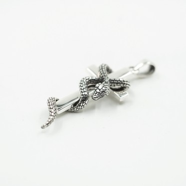 Pandantiv cruce simpla sarpe incolacit Argint