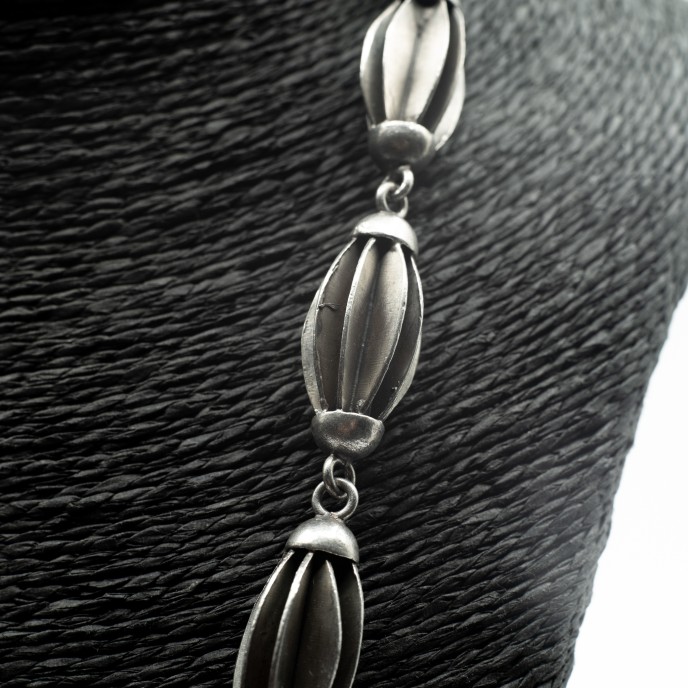 Colier etnic India bulbi ovali Argint