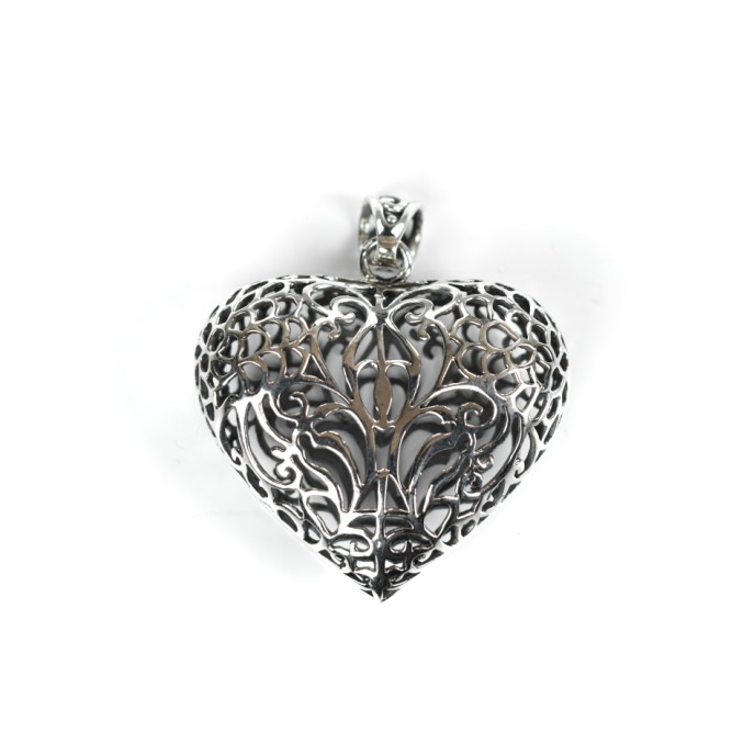 Pandantiv inima broderie fleur.de.lys Argint