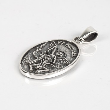 Pandantiv oval Sf Mihail Argint