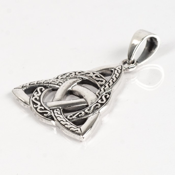 Pandantiv triquetra noduri celtice infinit Argint