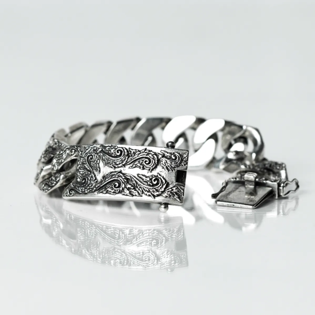 Bratara zale cuban model gotic Argint