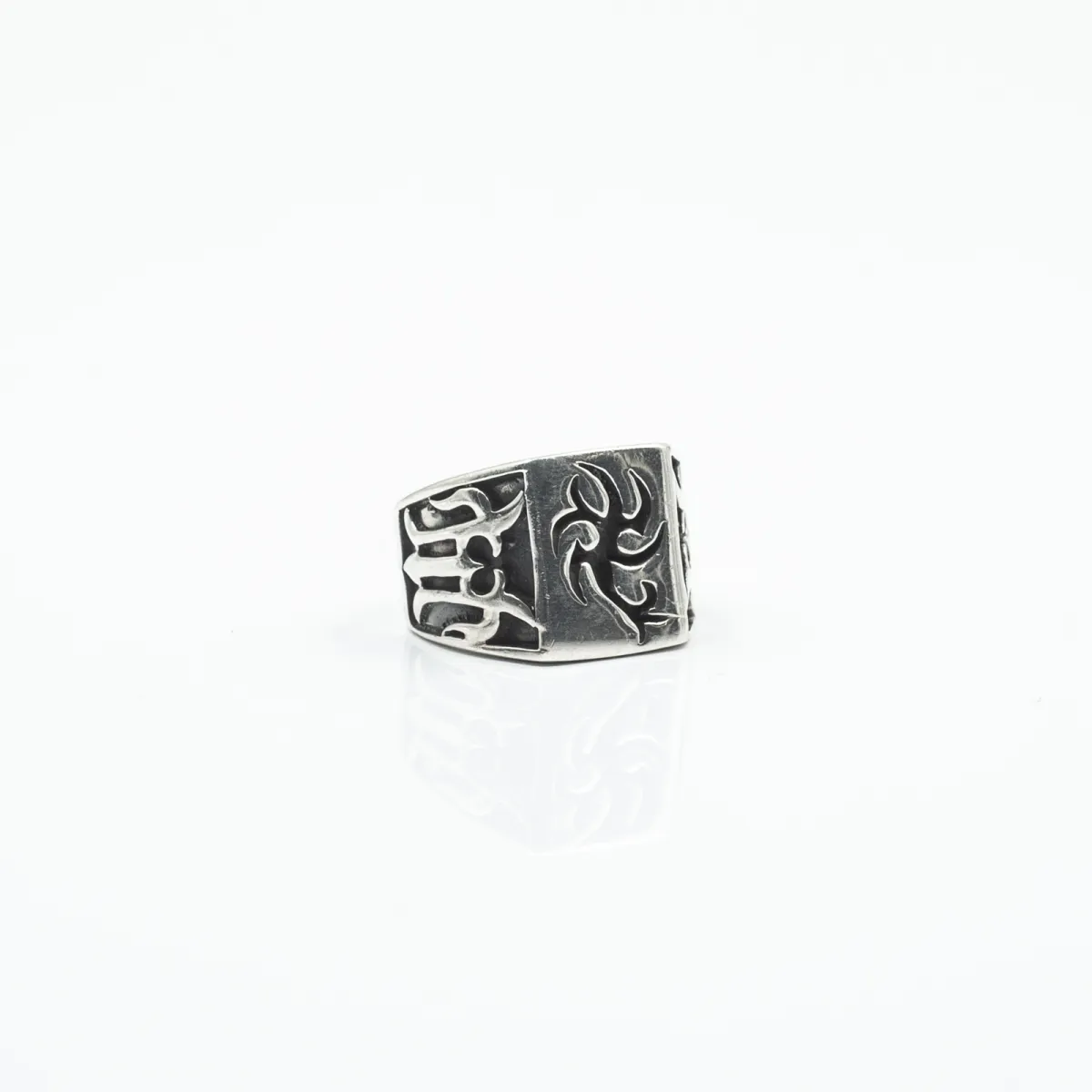 Inel patrat model celtic Argint