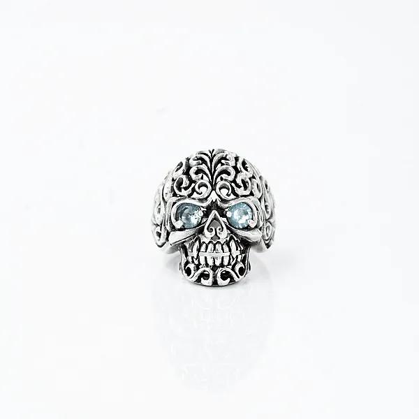 Inel craniu broderie cz blue Argint
