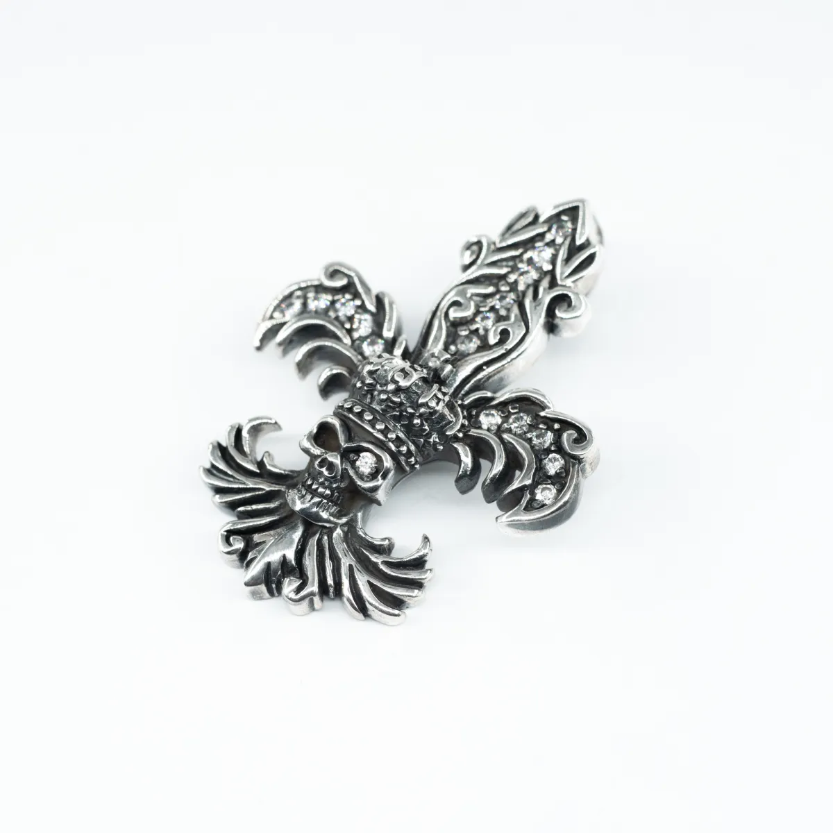 Pandantiv Fleur de Lys craniu Argint