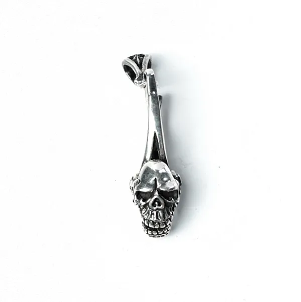 Pandantiv cap de mort cleste Argint