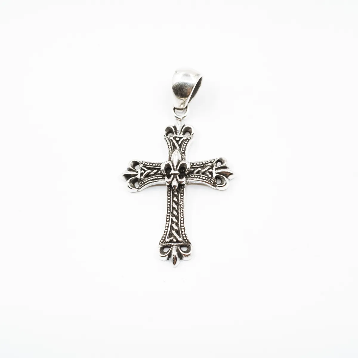 Pandantiv cruce Fleur de Lys m Argint