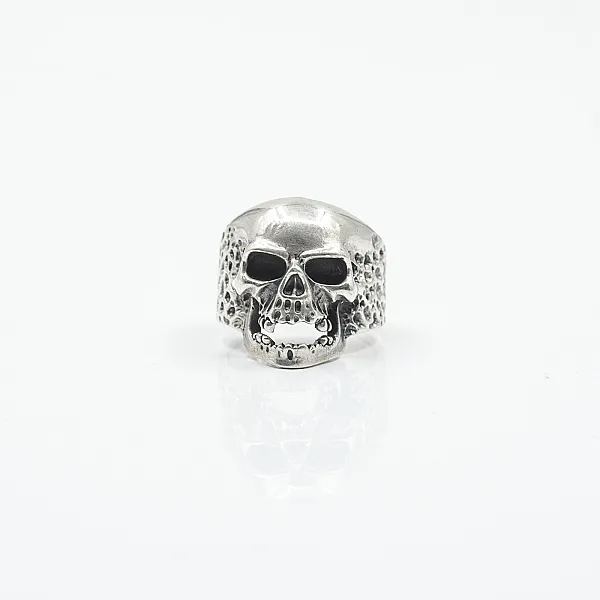 Inel craniu hammered Argint
