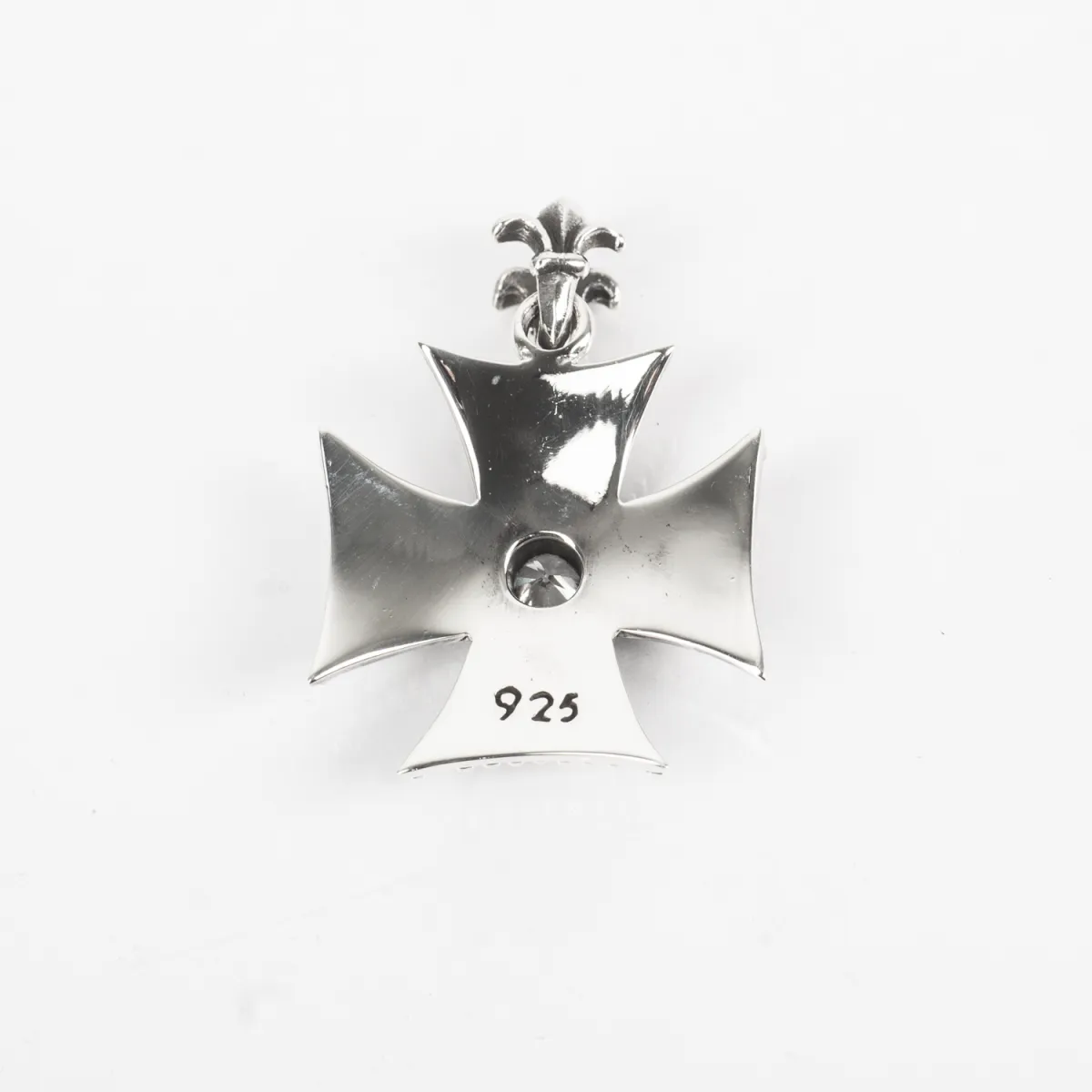 Pandantiv cruce gotica fleur de lys Argint