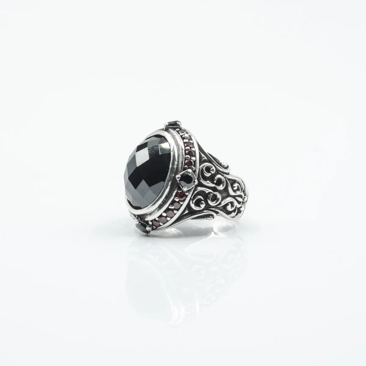 Inel oval broderie gotica cz Argint
