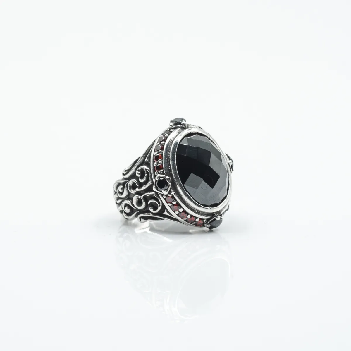 Inel oval broderie gotica cz Argint