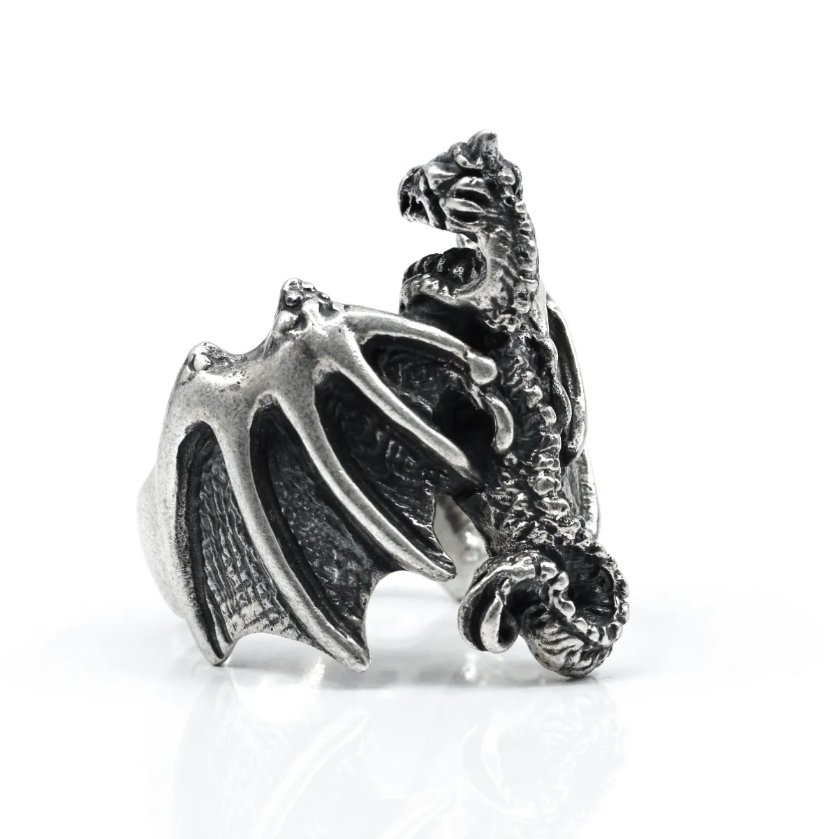 Inel dragon inaripat Argint