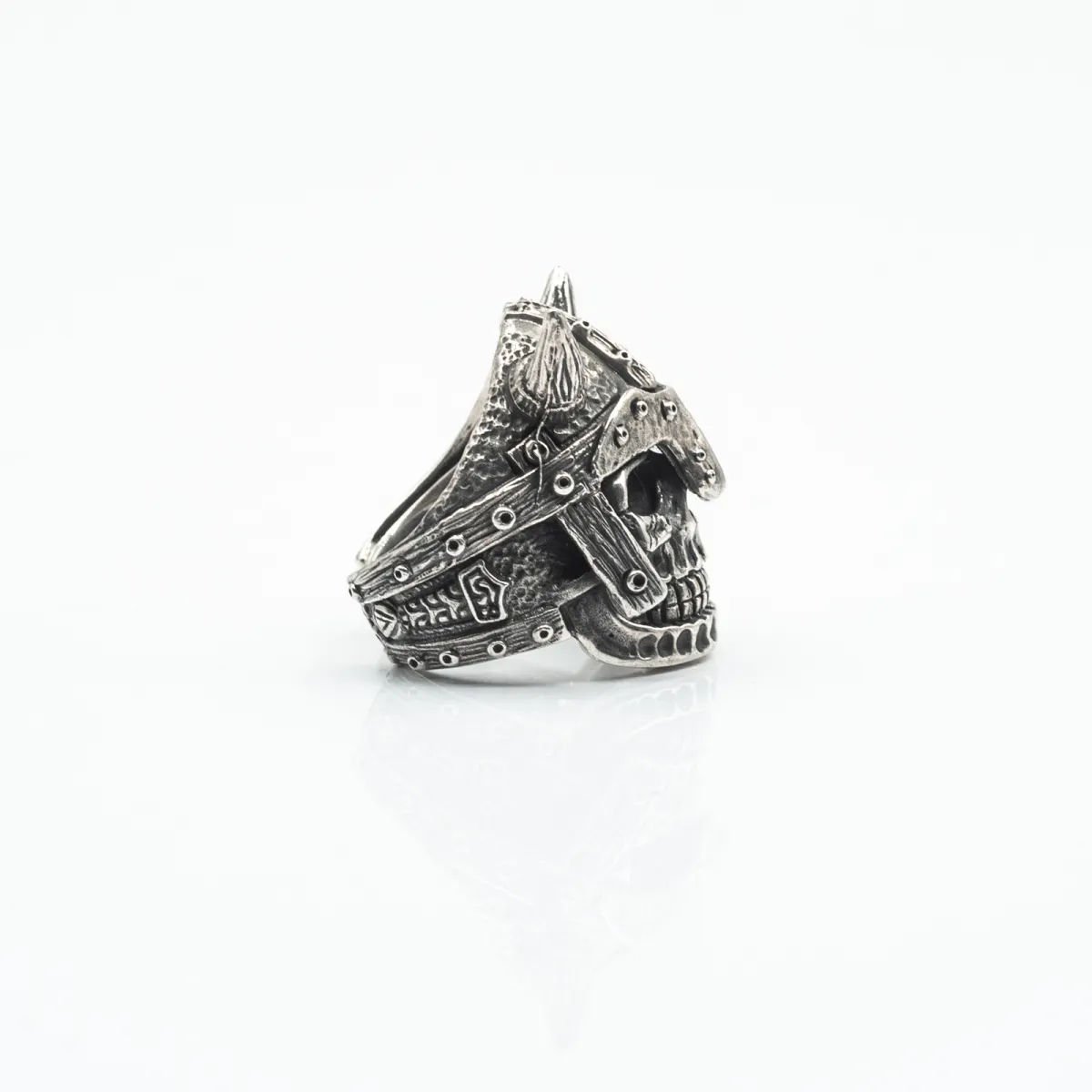Inel craniu casca de viking Argint
