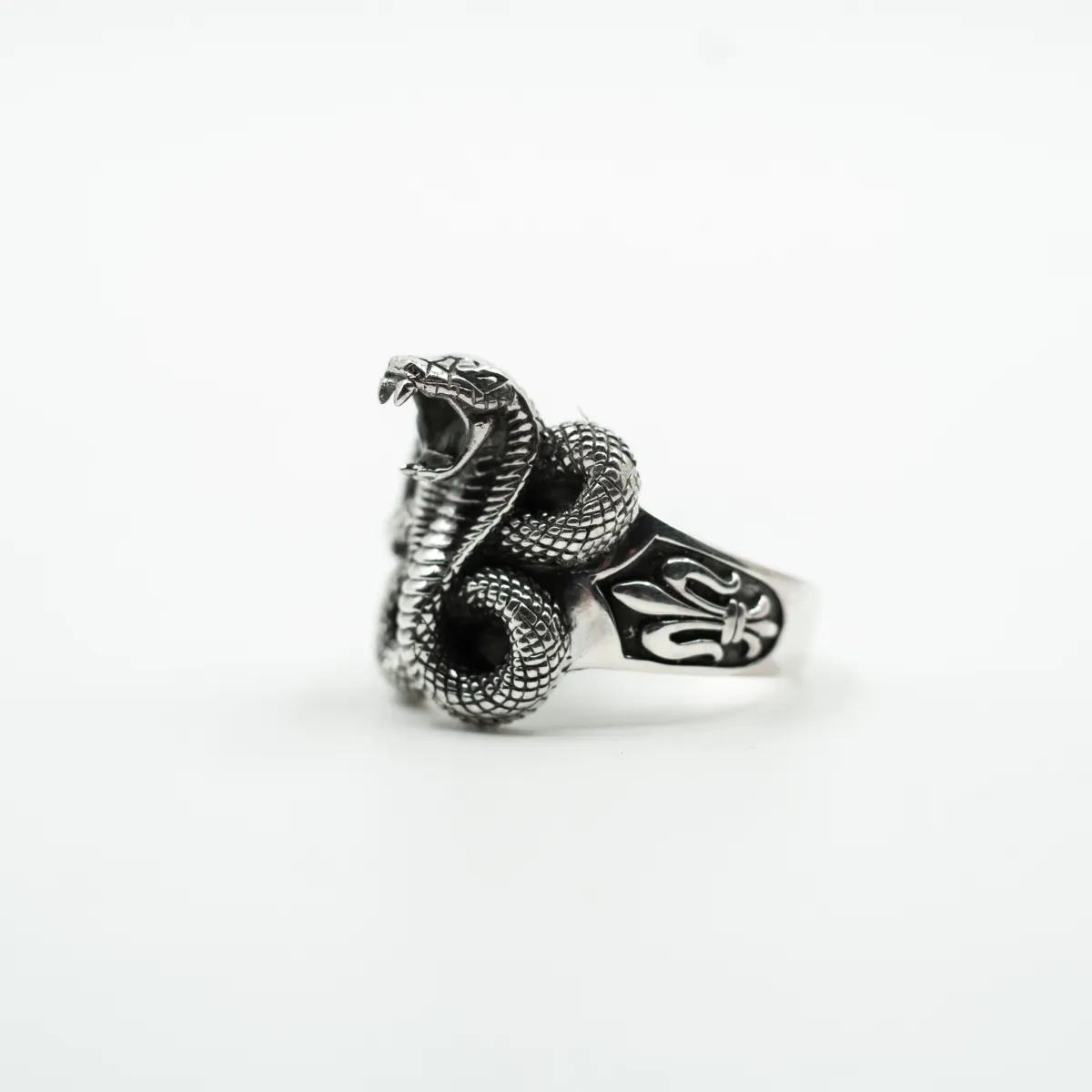 Inel cobra Fleur de Lys Argint