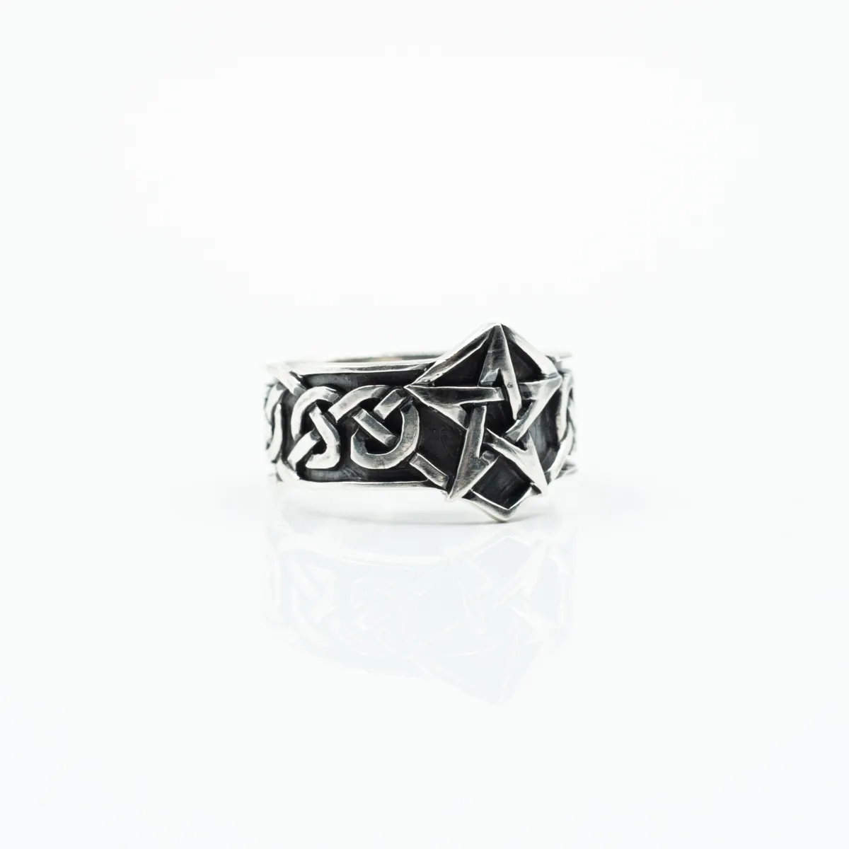 Inel pentagrama model celtic Argint