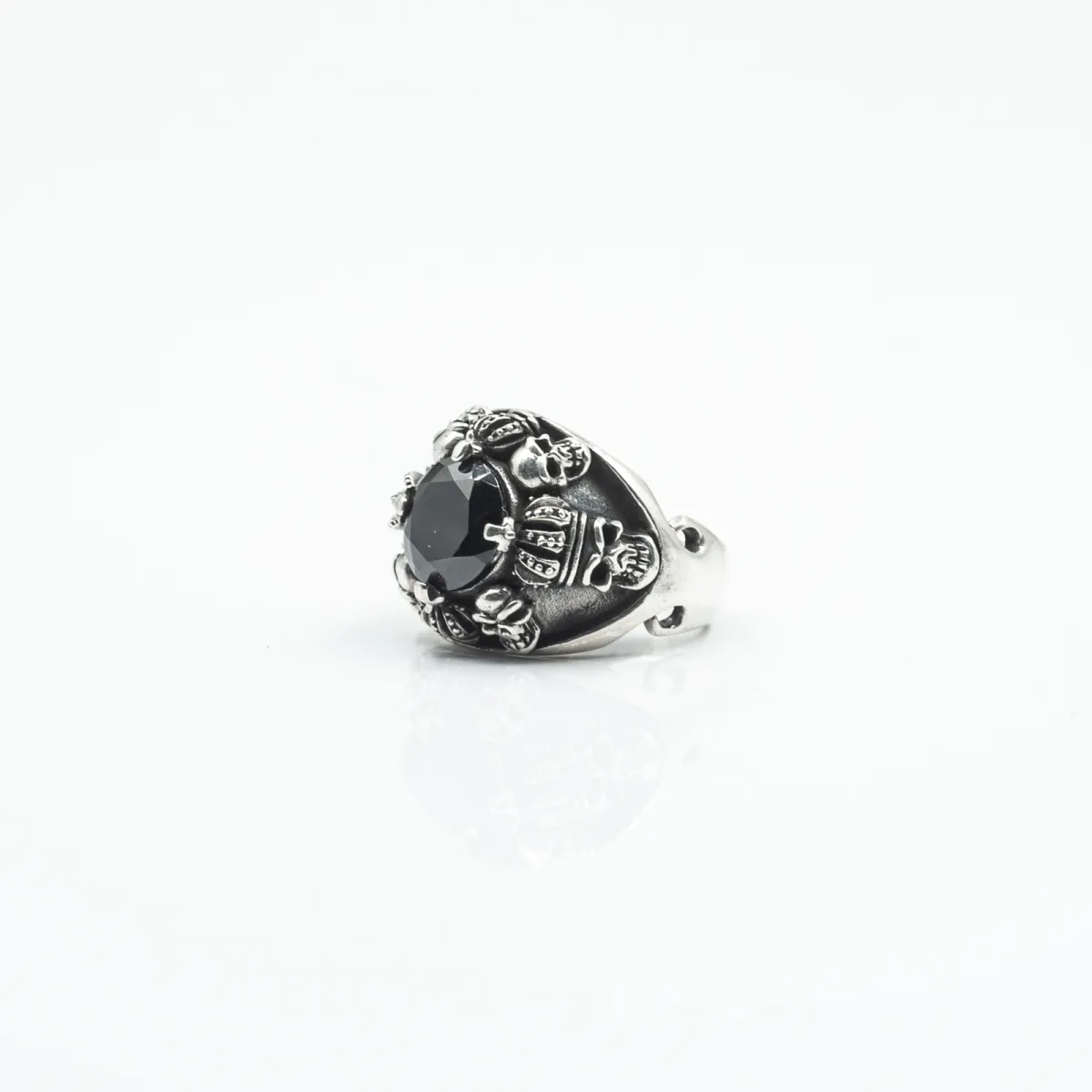 Inel cranii coronite Argint