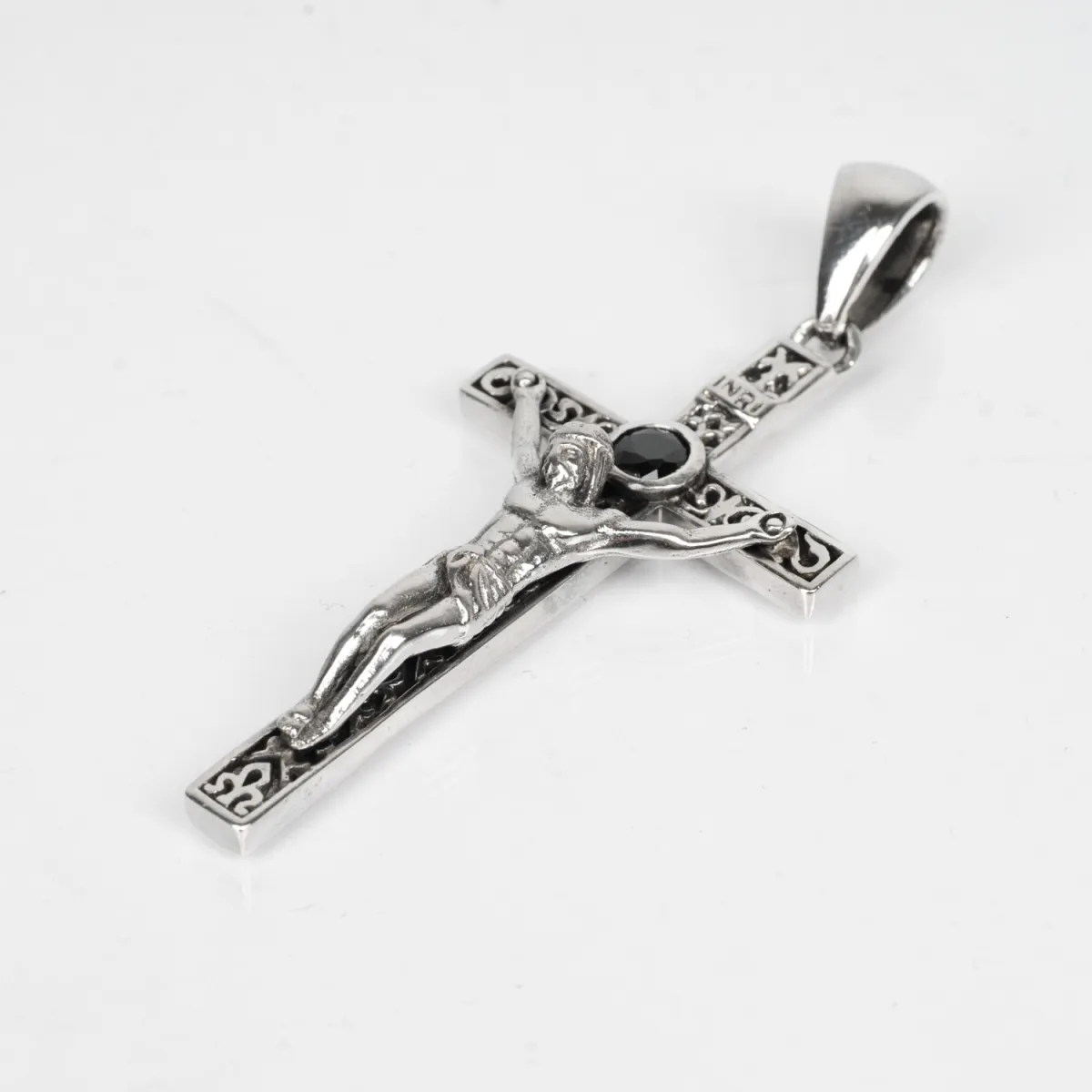 Pandantiv cruce Isus mic zirconiu Argint