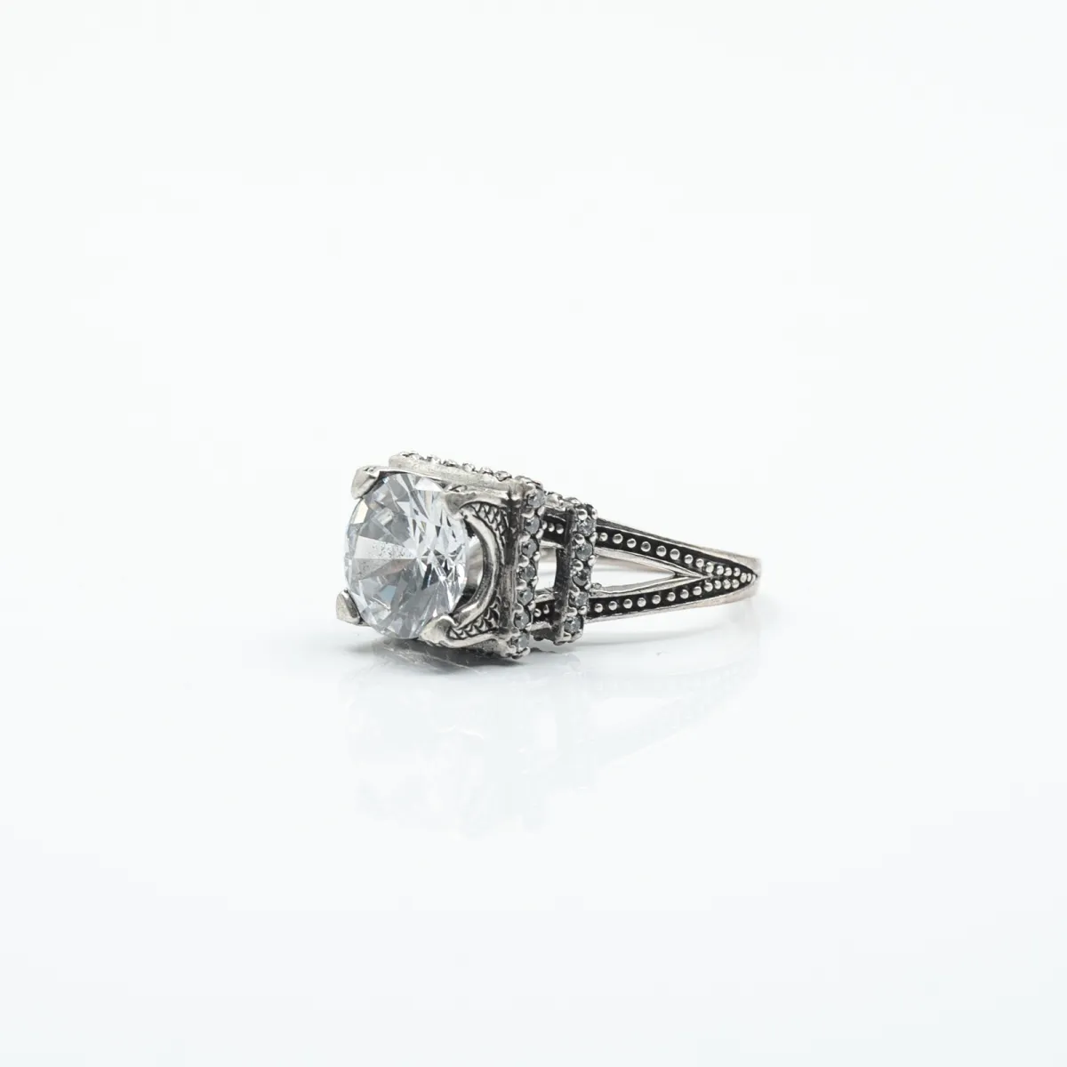 Inel patrat tip coroana cz.transparent Argint