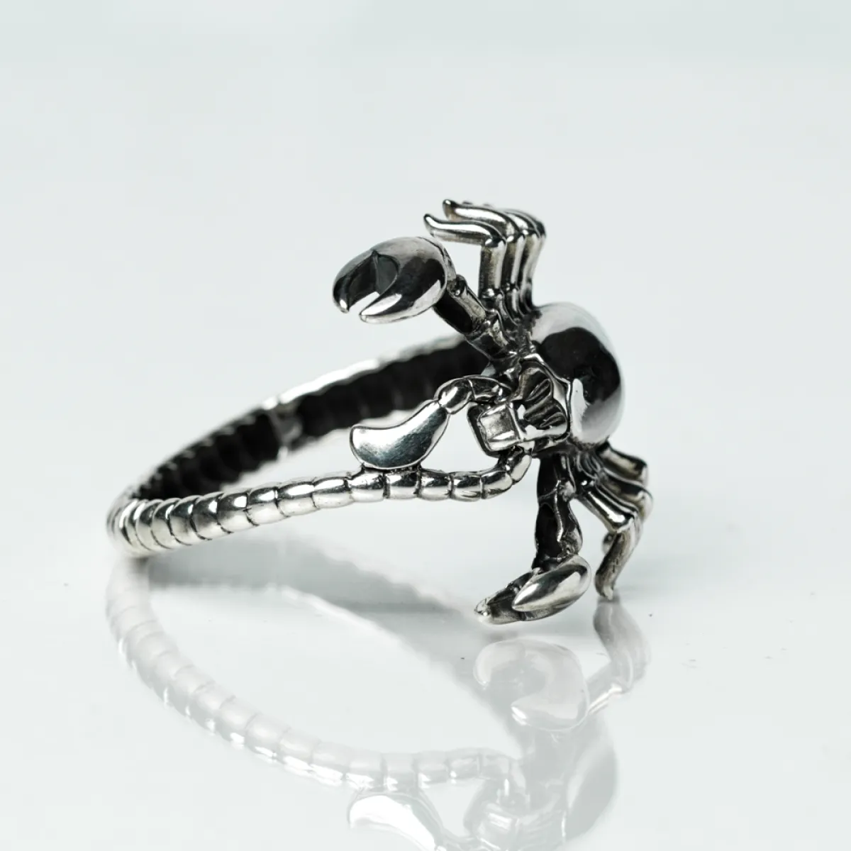 Bratara fixa masiva scorpion Argint