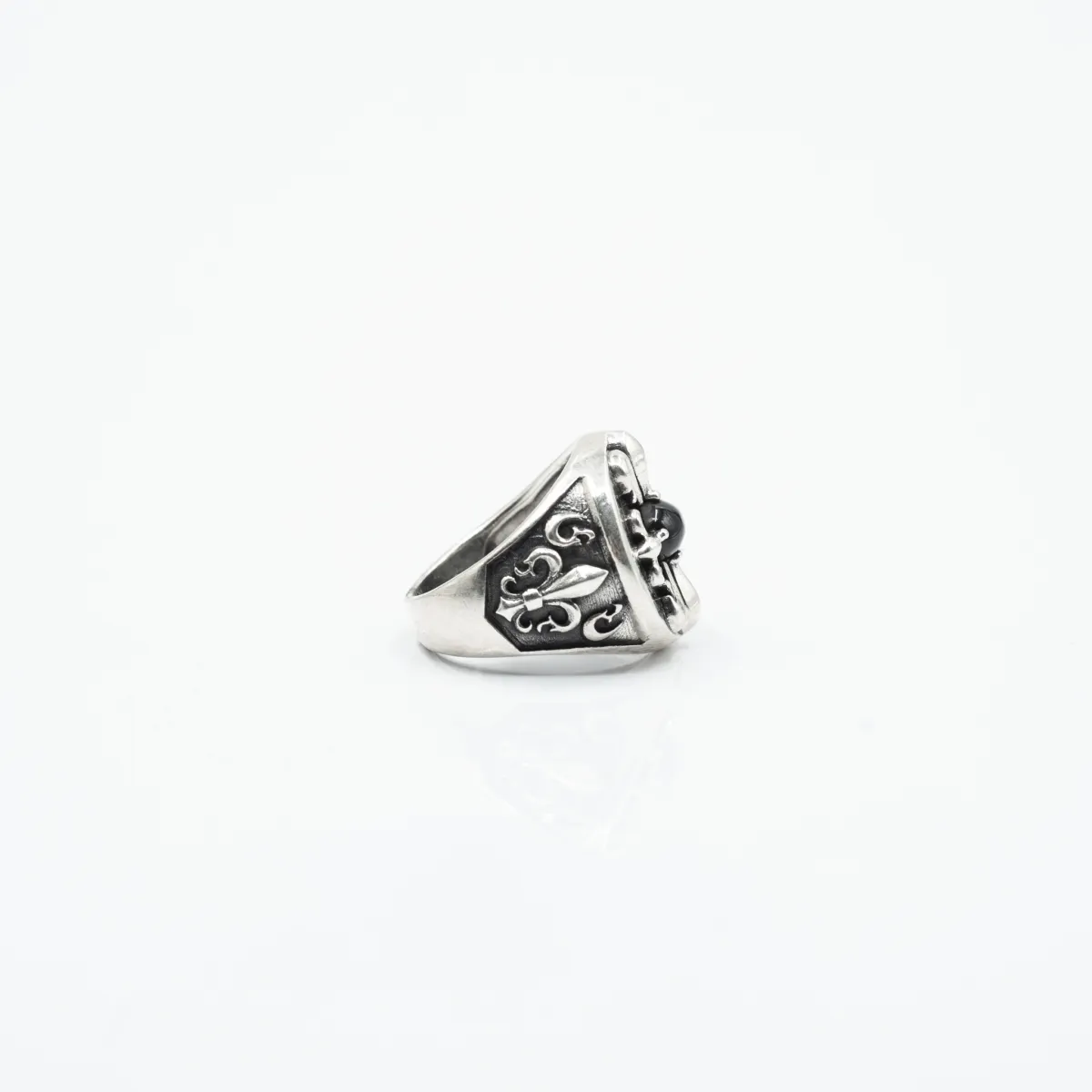 Inel gotic Fleur de Lys Argint