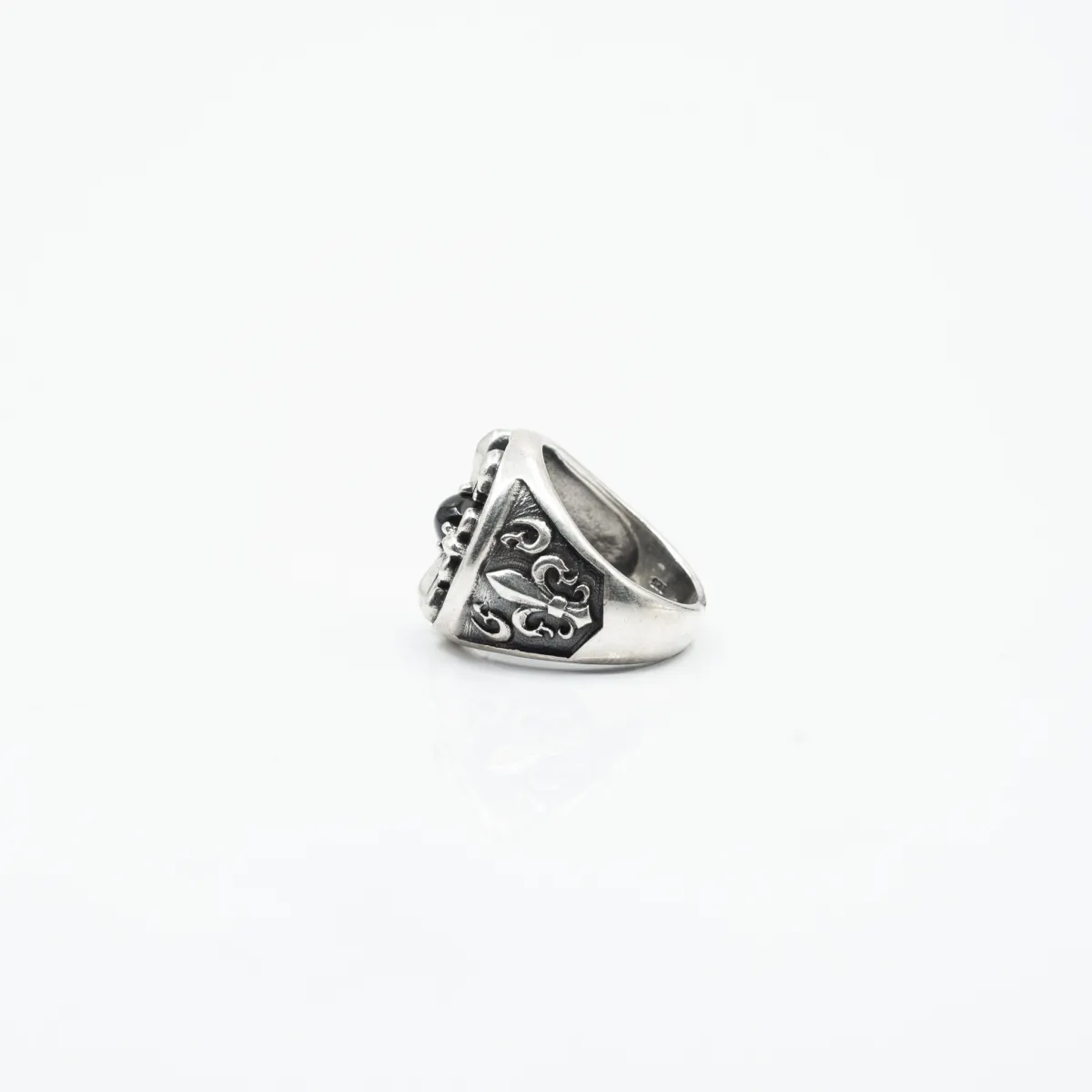 Inel gotic Fleur de Lys Argint