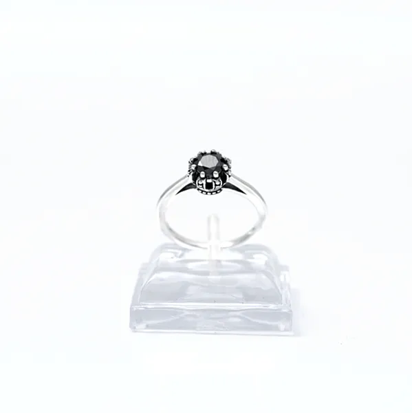 Inel solitaire coronita zirconiu negru Argint