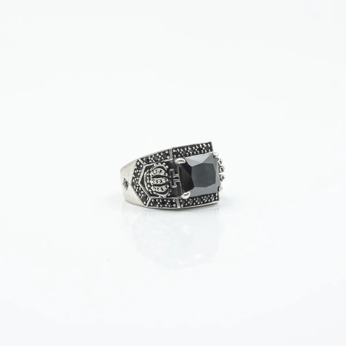 Inel gotic coroane zirconiu negru Argint