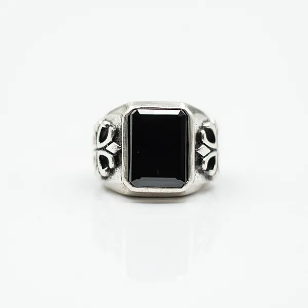 Inel gotic cruce c.z negru Argint