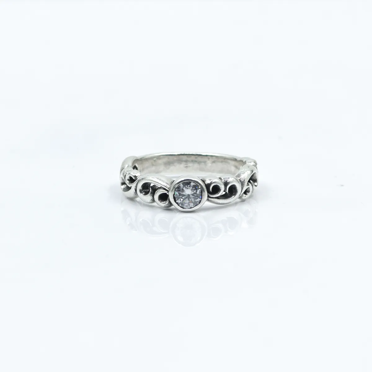 Inel gotic bucle c.z.transparent Argint