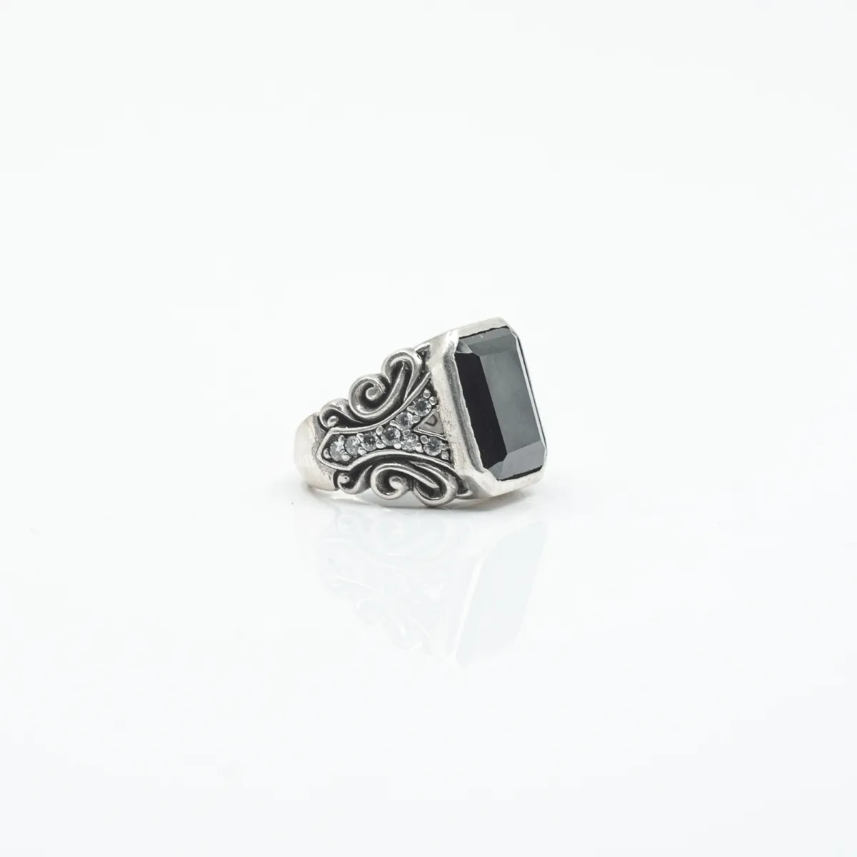 Inel gotic broderie zirconiu negru Argint