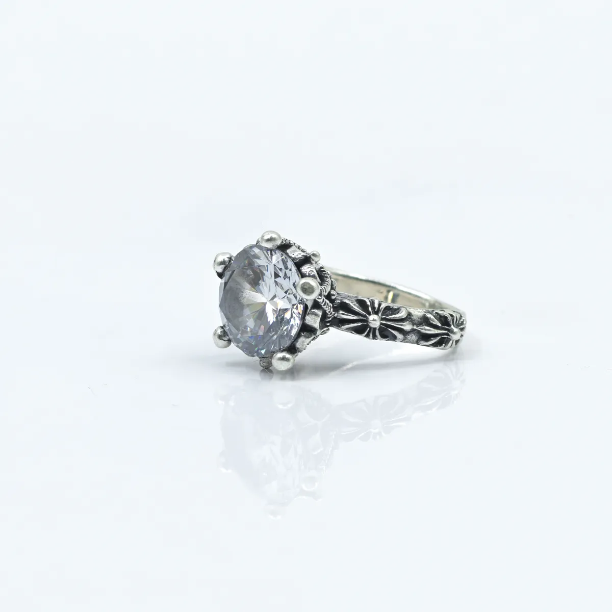 Inel solitaire coroana c.z transparent Argint