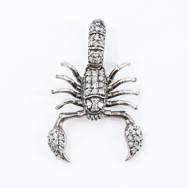 Pandantiv flexibil scorpion cz transparent Argint
