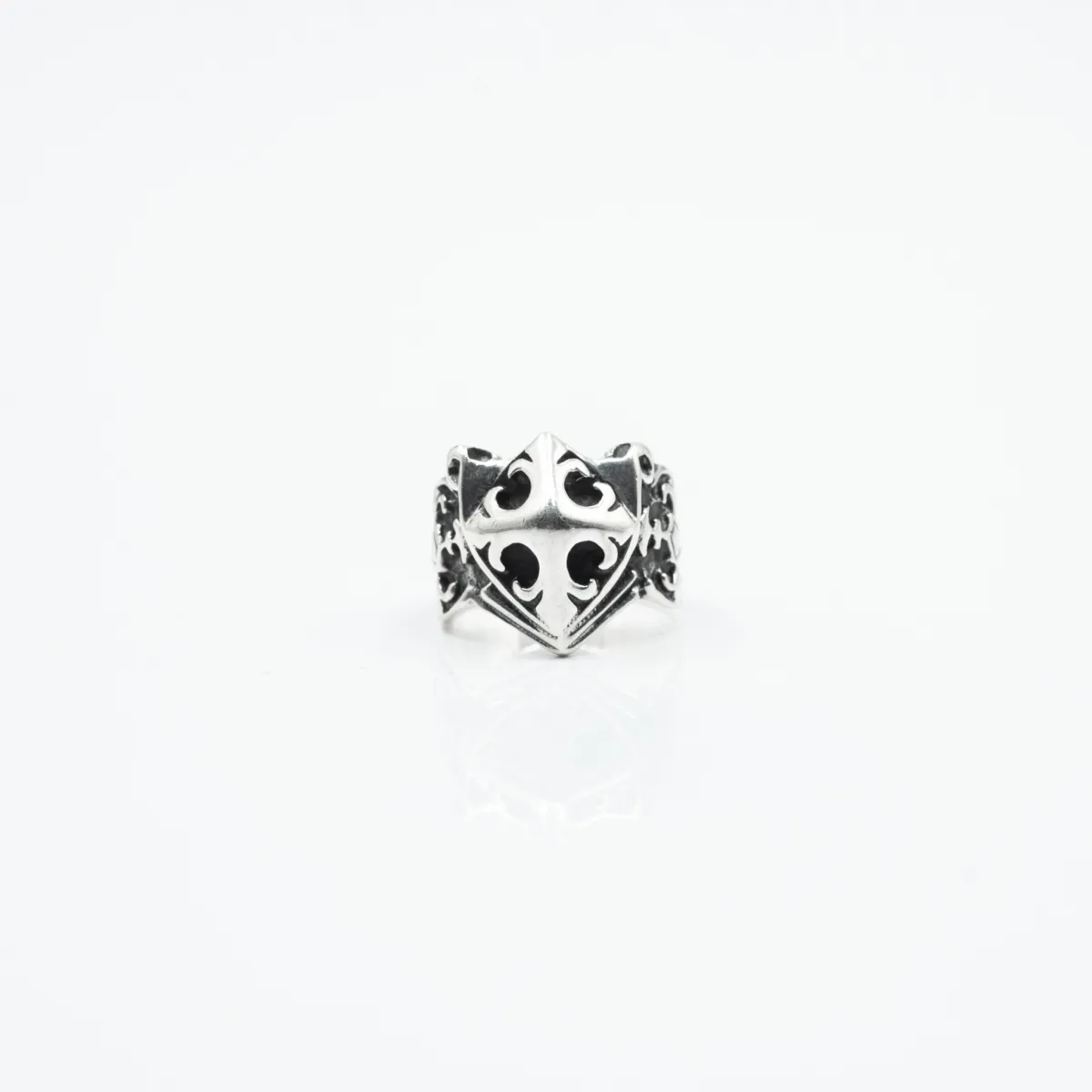 Inel cruce tip blazon Argint