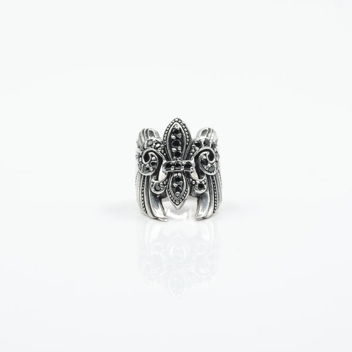 Inel Fleur de Lys aripi cz.negru Argint