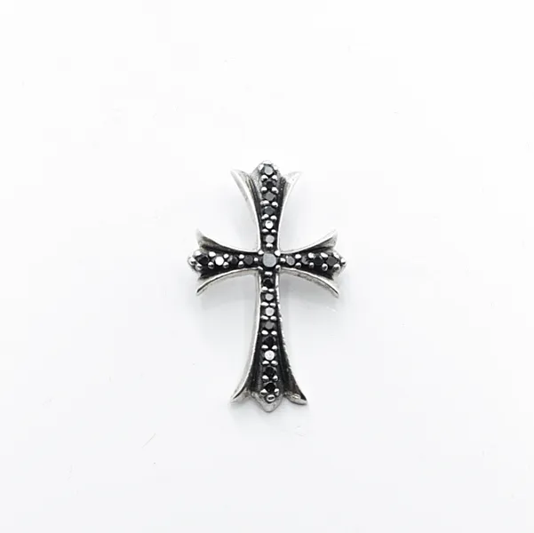 Pandantiv cruce c.z. negre Argint