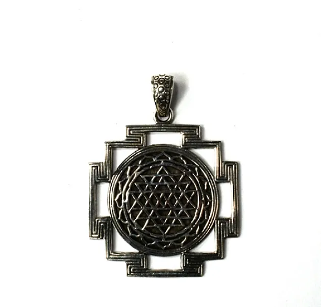 Pandatniv Sri Yantra Argint