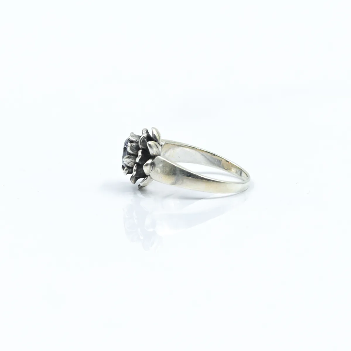Inel crizantema c.z.transparent Argint
