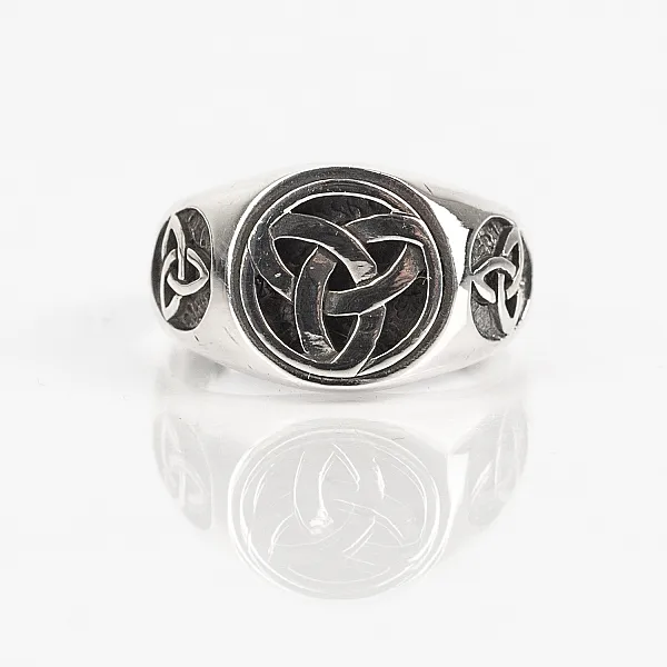 Inel triquetra slim Argint