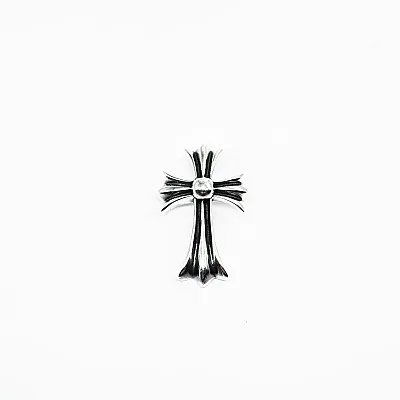 Pandantiv gotic cruce bulina s Argint - 1