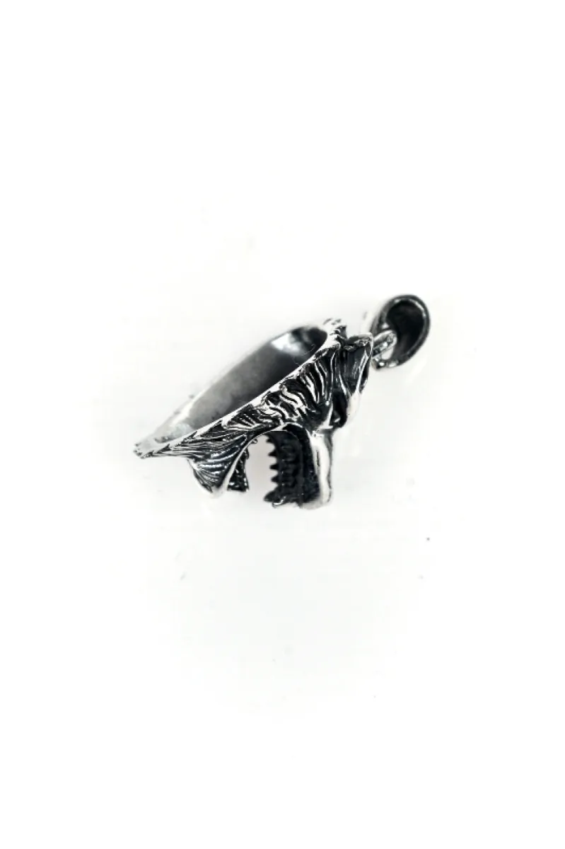 Pandantiv cap de lup s Argint