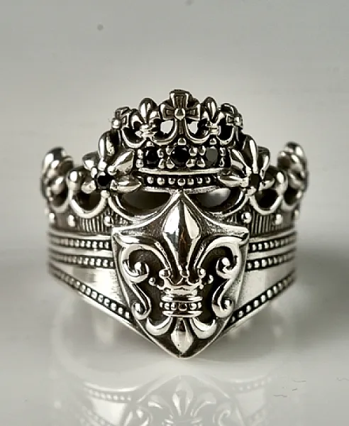 Inel coroana Fleur de Lys c.z.negru Argint