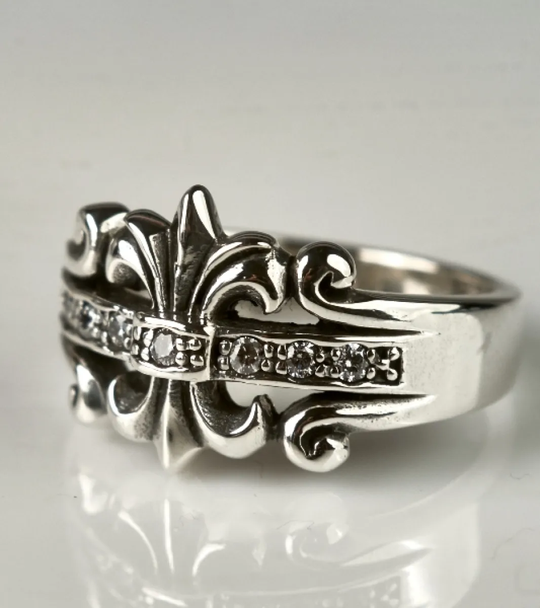 Inel gotic Fleur de Lys white mst Argint