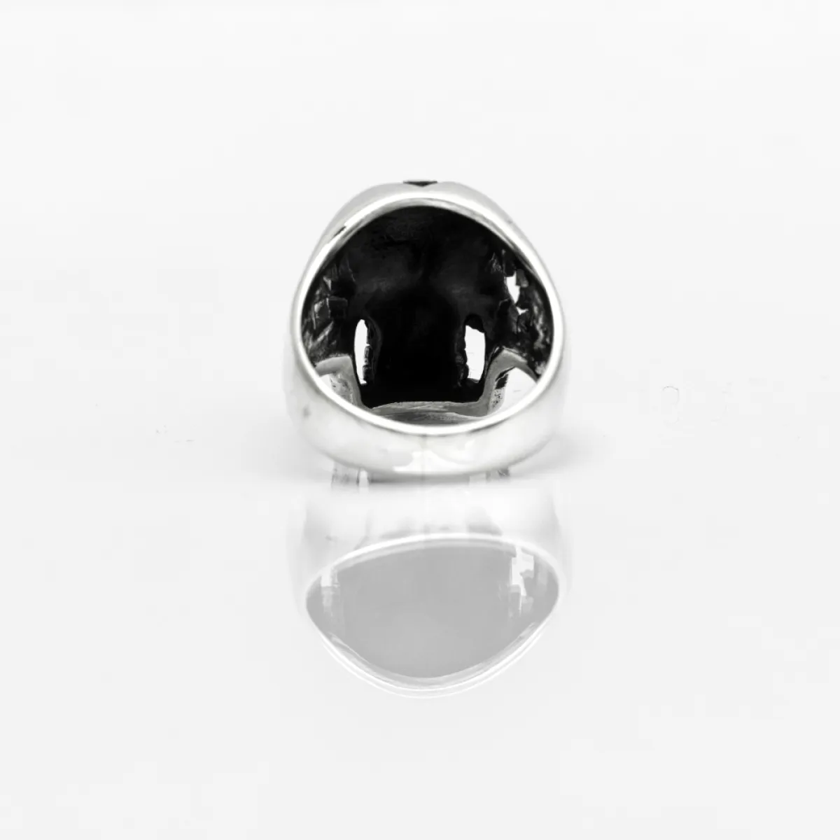 Inel craniu 7 inima neagra Argint
