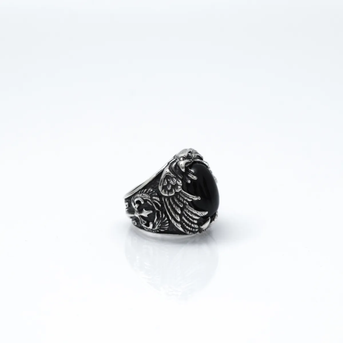 Inel gotic oval vultur onix Argint