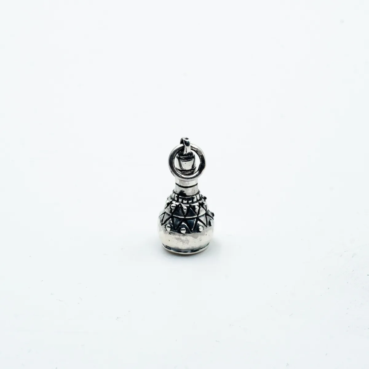 Pandantiv sticluta parfum s romb Argint