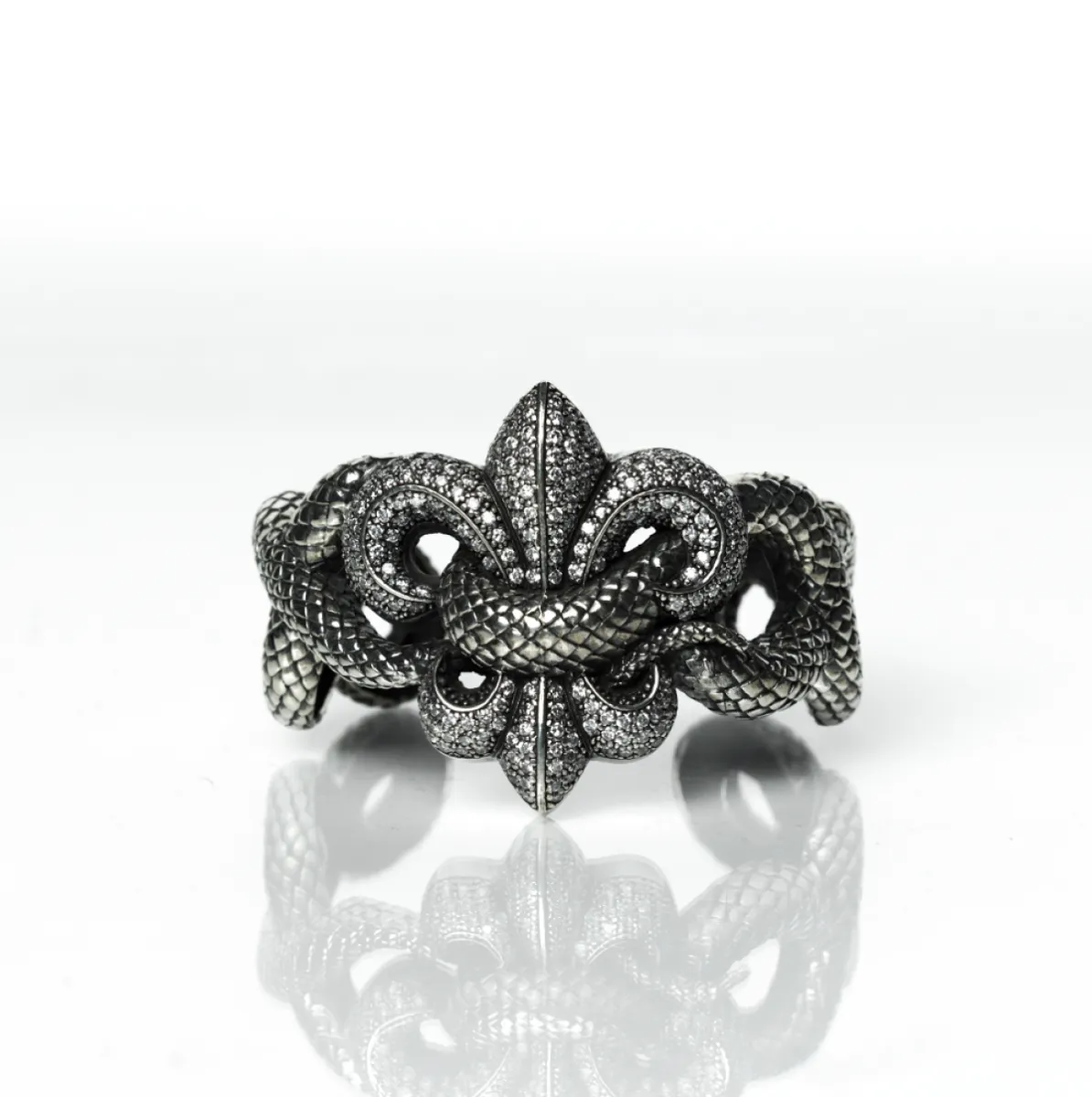 Bratara sarpe Fleur de Lys Argint
