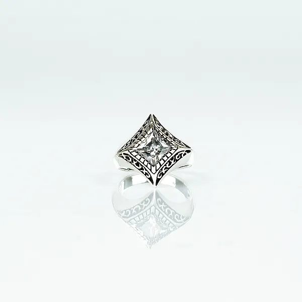 Inel romb zirconiu transparent Argint